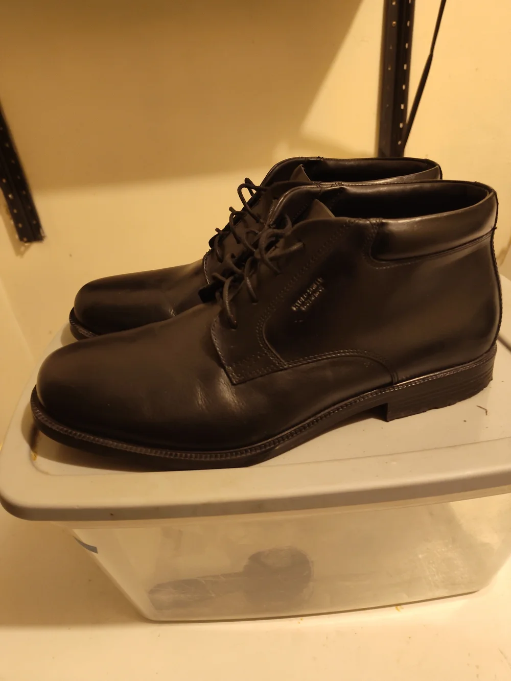 Rockport Black Leather Chukka Boots